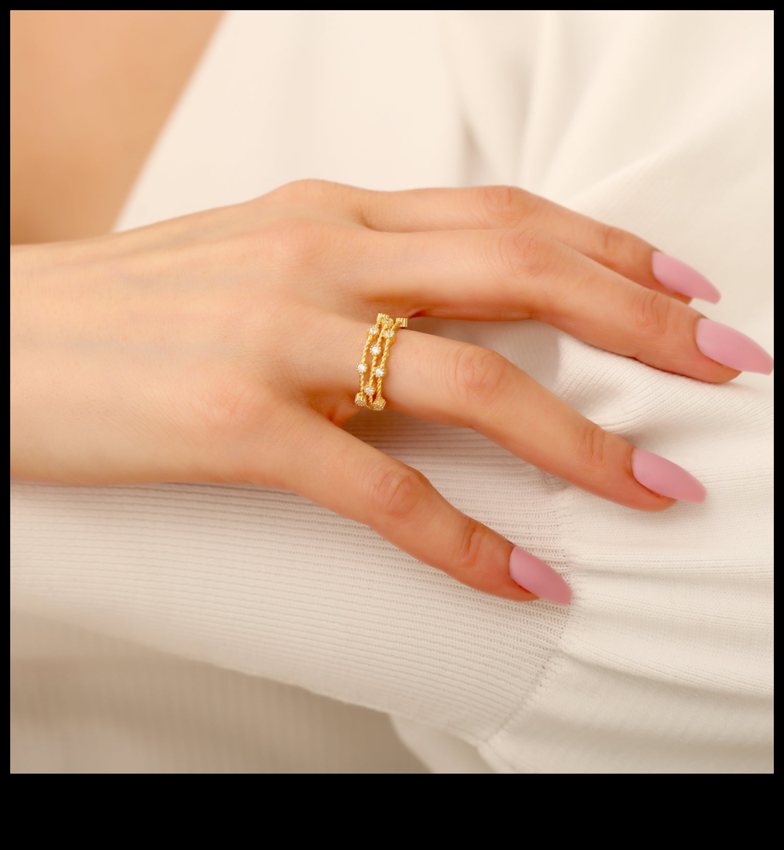 Radiant Reverie מצא את הטבעת המושלמת להשלמת המראה שלך 2 Radiant Reverie: חלום בסטייל עם הטבעות המהממות שלנו