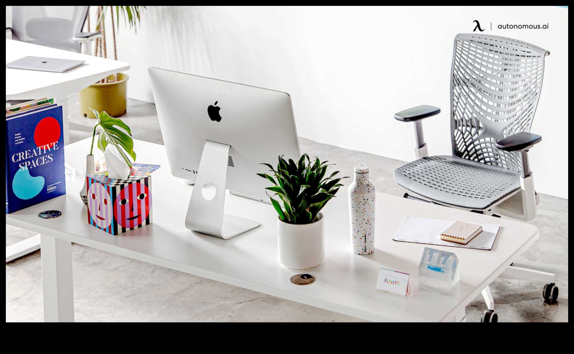 Mobile Office Marvels 5 אביזרים חובה ליצירת סביבת עבודה בכל מקום 2 Mobile Office Marvels: אביזרים ליצירת סביבת עבודה בכל מקום