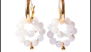 Goddess Glow: ערוץ זוהר אלוהי עם עגילים בהשראת האלה שלנו