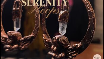 שלווה שמימית: התחבר עם הקוסמוס בעגילים השמימיים שלנו